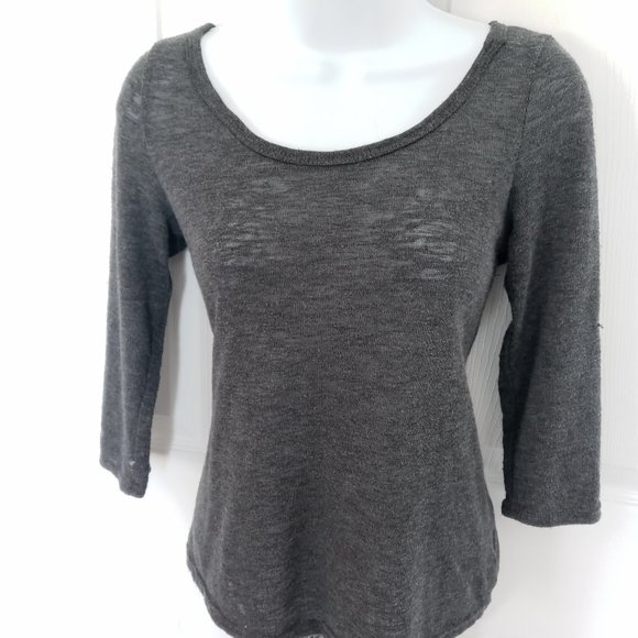 blushed gray high low top with bow on the back - Picture 6 of 6